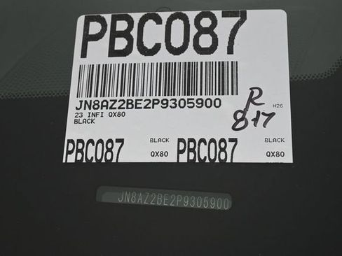 Used 2023 INFINITI QX80 Sensory w/ Cargo Package AWD/4WD image 23