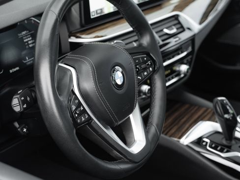 Used 2023 BMW 540i xDrive w/ Premium Package AWD/4WD image 12