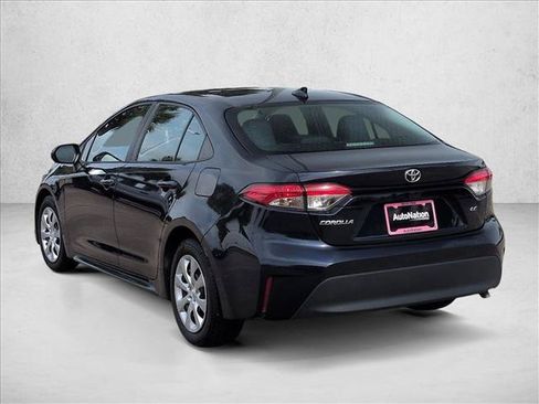 Used 2024 Toyota Corolla LE FWD image 7