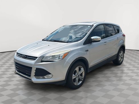 Used 2015 Ford Escape SE AWD/4WD image 25