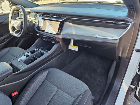 New 2026 Jeep Cherokee Laredo AWD/4WD image 17