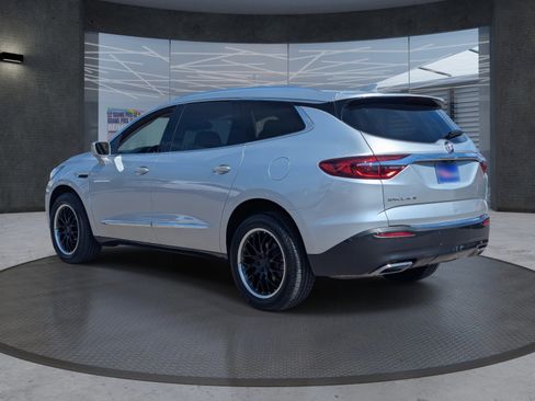 Used 2020 Buick Enclave Essence w/ Trailering Package, 5000 lbs. image 4