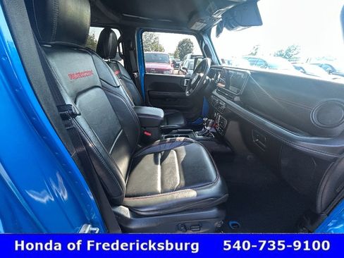 Used 2024 Jeep Wrangler Unlimited Rubicon w/ Safety Group AWD/4WD image 29