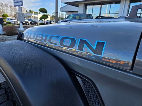 Used 2022 Jeep Wrangler Unlimited Rubicon 4xe image 11