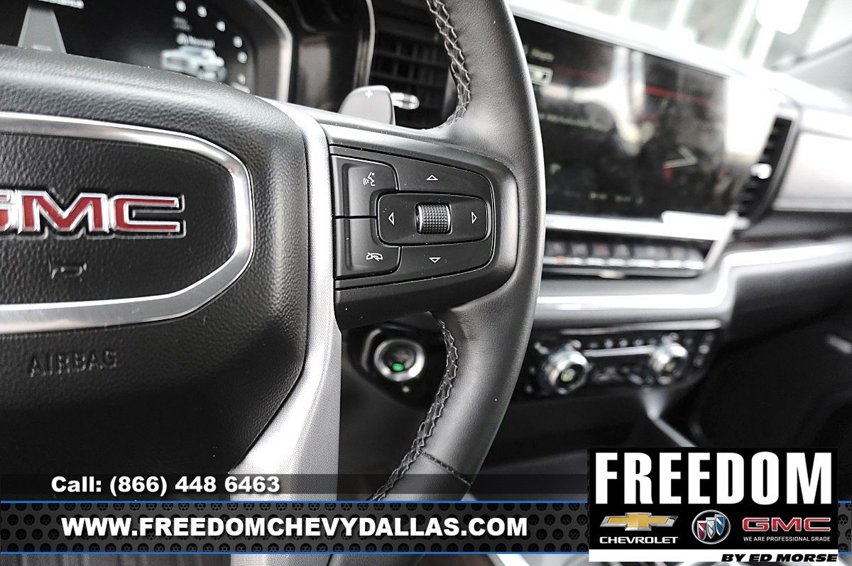 Used 2023 GMC Acadia SLE w/ Driver Convenience Package FWD image 23