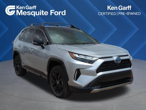 Used 2023 Toyota RAV4 XSE AWD/4WD image 1