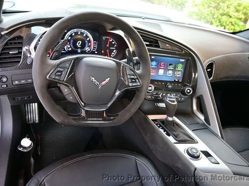 Used 2016 Chevrolet Corvette Z06 w/ 3LZ Preferred Equipment Group RWD image 48