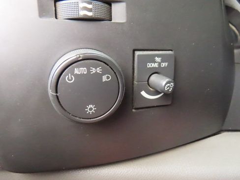 Used 2013 Chevrolet Silverado 1500 W/T AWD/4WD image 26