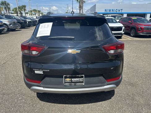 Used 2022 Chevrolet TrailBlazer LT FWD image 15