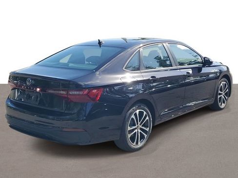 New 2026 Volkswagen Jetta Sport FWD image 4