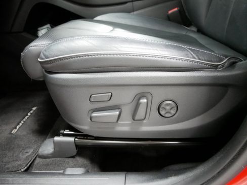 Certified 2021 Hyundai Santa Fe Limited image 15