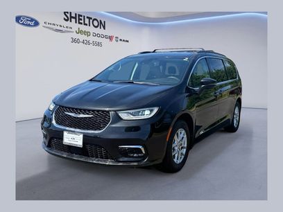 Used 2022 Chrysler Pacifica Touring-L