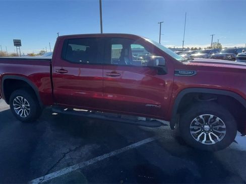 Used 2021 GMC Sierra 1500 AT4 image 3