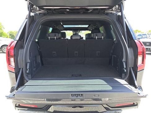 New 2025 Ford Expedition Platinum w/ Stealth Performance Package image 11