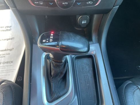 Used 2020 Dodge Charger SXT w/ Plus Group RWD image 18