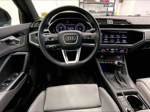 Certified 2022 Audi Q3 2.0T Premium Plus AWD/4WD image 4