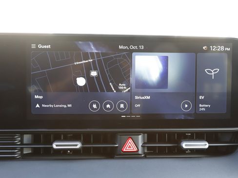 New 2025 Hyundai Ioniq 5 SEL image 24