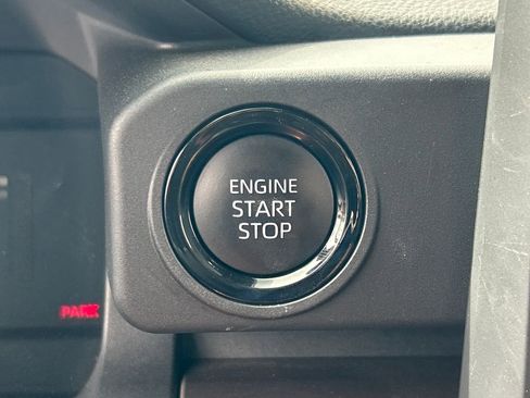 Used 2025 Toyota Tacoma SR5 w/ SR5 Upgrade Package image 16