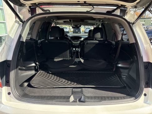 Used 2019 Honda Pilot Elite image 18