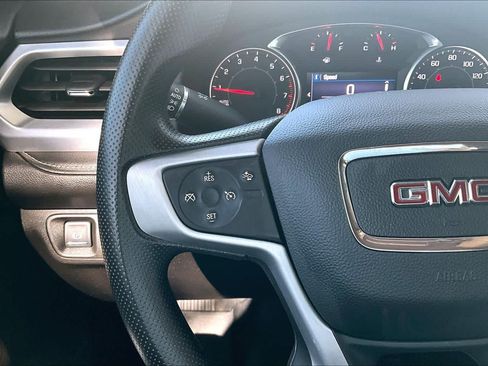 Used 2022 GMC Acadia SLE FWD image 24