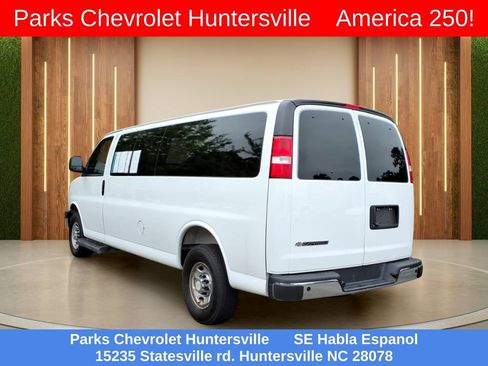 Certified 2025 Chevrolet Express 3500 LT w/ LT Preferred Equipment Group RWD image 32