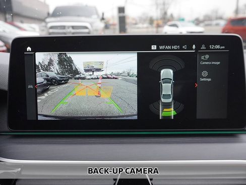 Used 2023 BMW 540i xDrive 540i xDrive w/ M Sport Package image 8