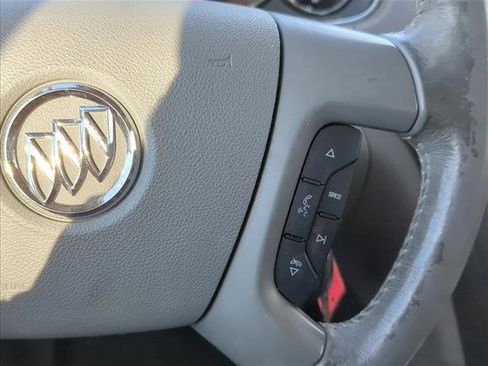 Used 2017 Buick Enclave Leather image 15