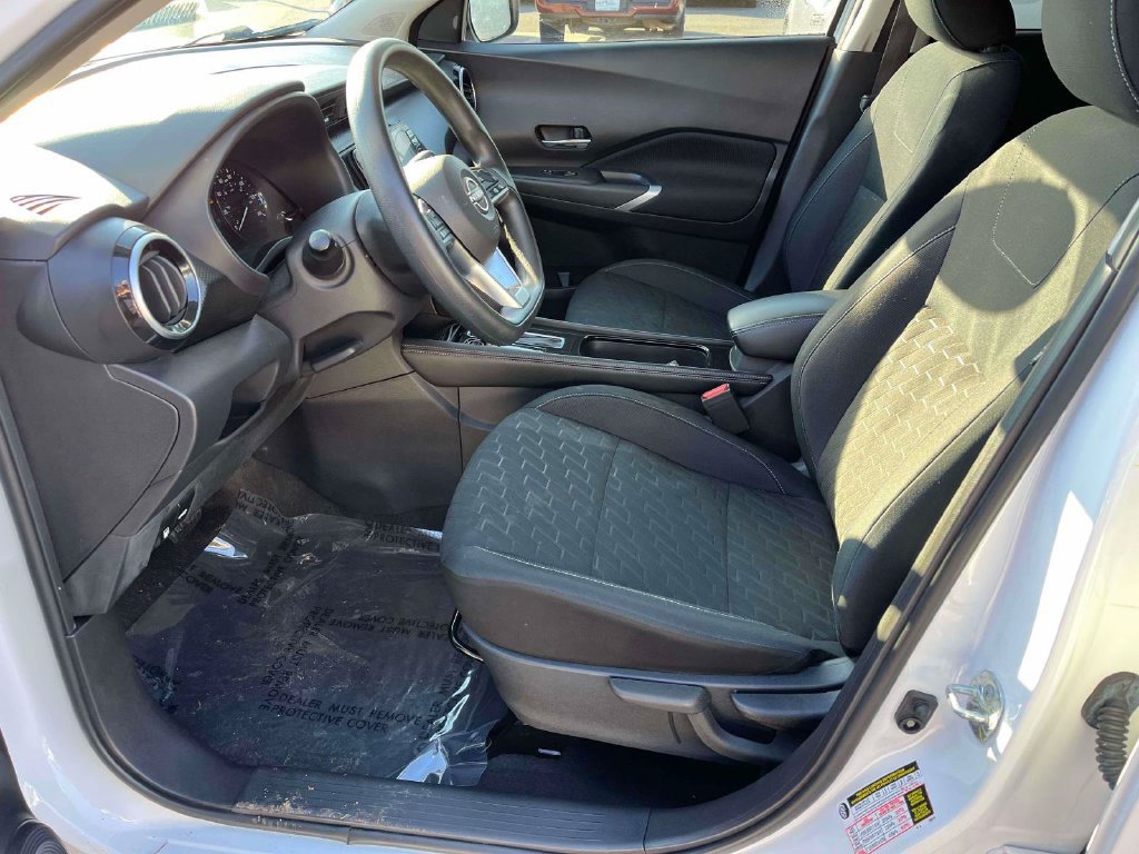 Used 2024 Nissan Kicks SV FWD image 15