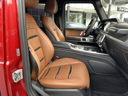 Certified 2025 Mercedes-Benz G 63 AMG 4MATIC image 49