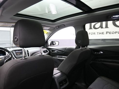 Used 2023 Chevrolet Equinox LT FWD image 24