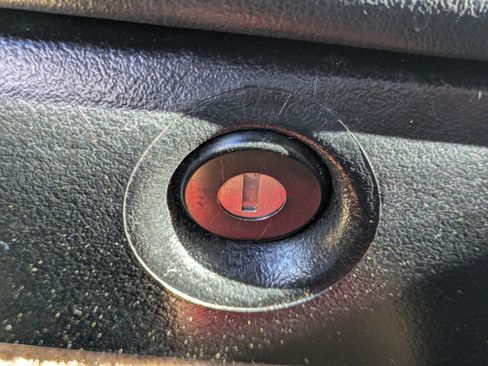 Used 2002 Chevrolet Corvette Convertible w/ Preferred Equipment Group2 image 27