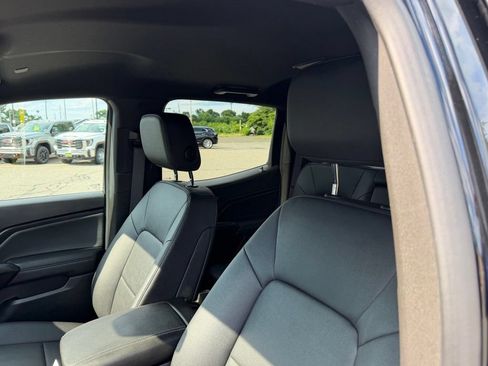 Used 2023 GMC Canyon Elevation w/ Elevation Premium Package AWD/4WD image 10