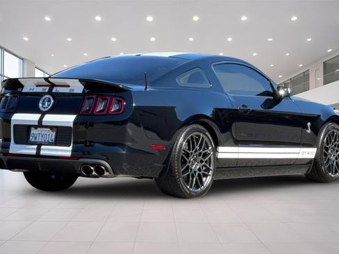 Used 2014 Ford Mustang Shelby GT500 w/ Equipment Group 821A RWD image 4