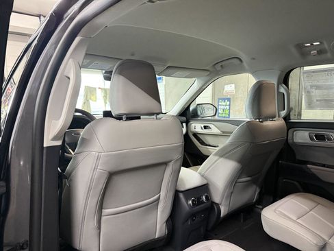 New 2026 Ford Explorer Active AWD/4WD image 20