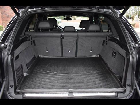 Used 2017 BMW X5 xDrive40e image 25