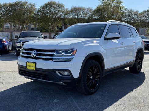 Used 2019 Volkswagen Atlas SEL image 4