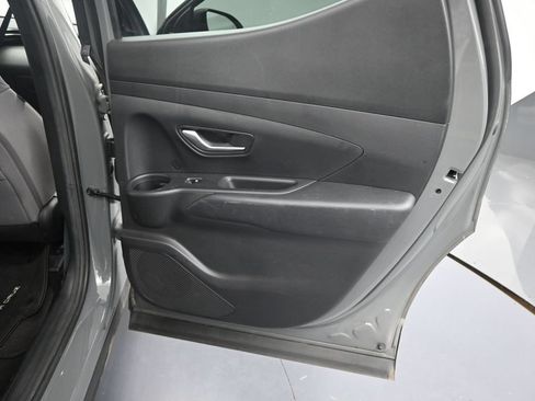 Used 2022 Hyundai Santa Cruz SEL FWD image 17
