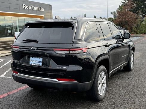 Used 2023 Jeep Grand Cherokee Limited image 8