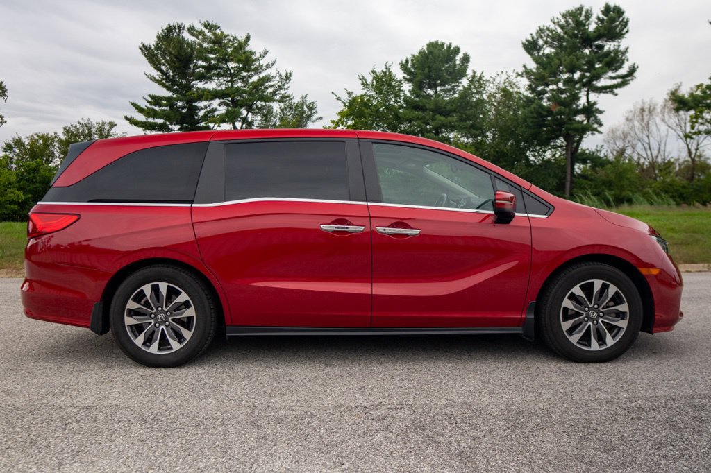 Used 2023 Honda Odyssey EX-L image 13