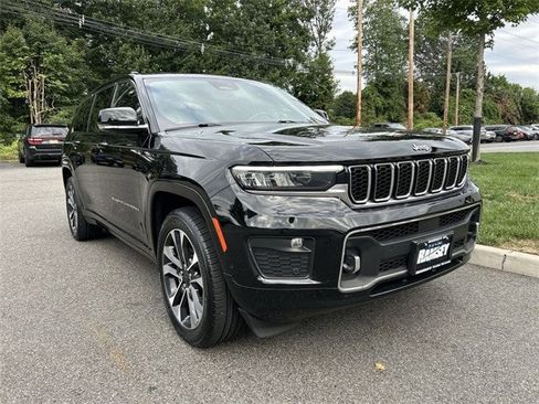 Certified 2022 Jeep Grand Cherokee L Overland image 2