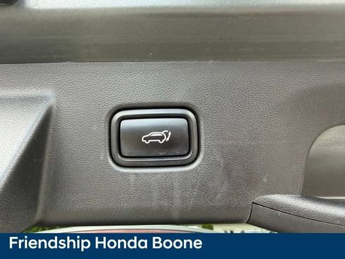 Used 2022 Hyundai Tucson SEL w/ Convenience + Premium Package FWD image 34