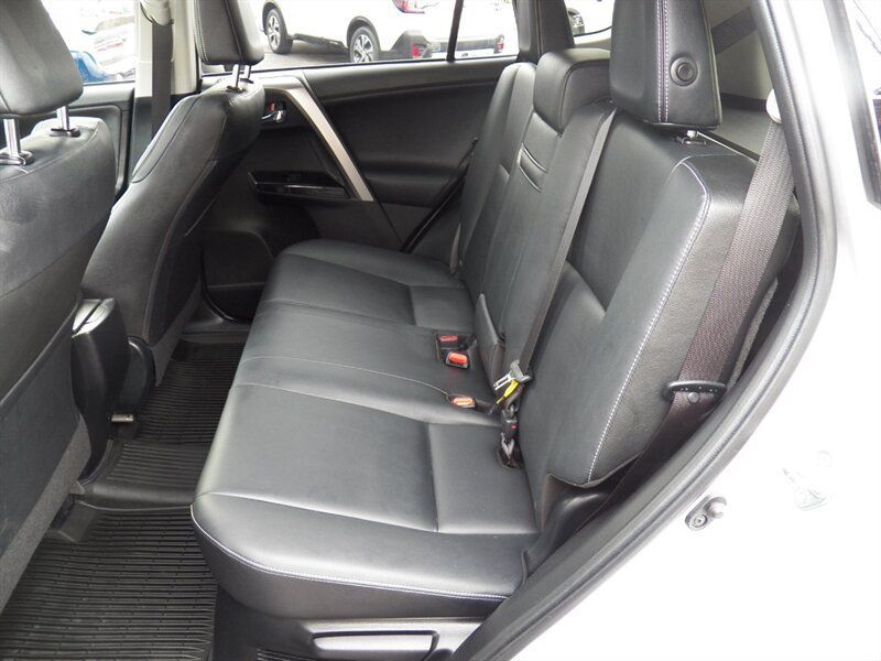 Used 2016 Toyota RAV4 Limited w/ Advanced Technology Package AWD/4WD image 11