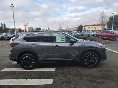 New 2026 Nissan Rogue SV image 4