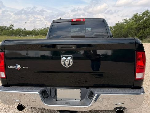 Used 2015 RAM 1500 Lone Star RWD image 14
