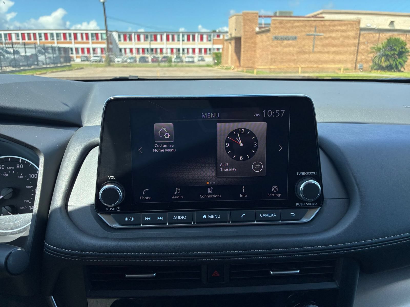 Used 2026 Nissan Rogue SV FWD image 19