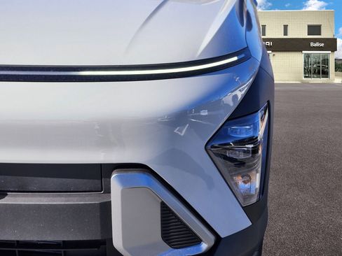 New 2026 Hyundai Kona SE image 10