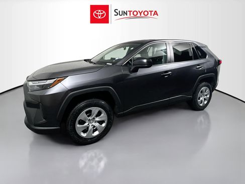 Used 2025 Toyota RAV4 LE FWD image 9