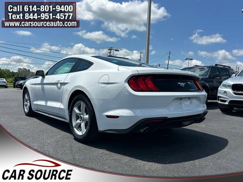 Used 2018 Ford Mustang Coupe RWD image 3