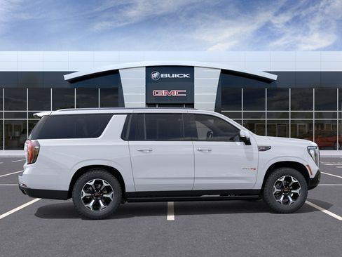 New 2026 GMC Yukon XL AT4 w/ AT4 Premium Plus Package AWD/4WD image 29