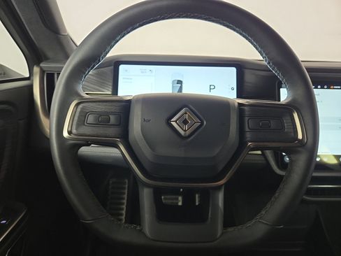 Used 2024 Rivian R1S Adventure AWD/4WD image 28